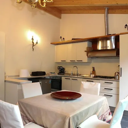 La Casa Del Barcaiolo - Vista D'orta - *
